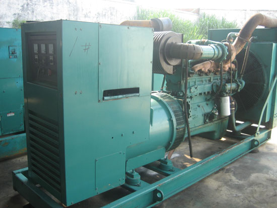 包河租赁发电机- 发电机碳刷磨损的原因是什么