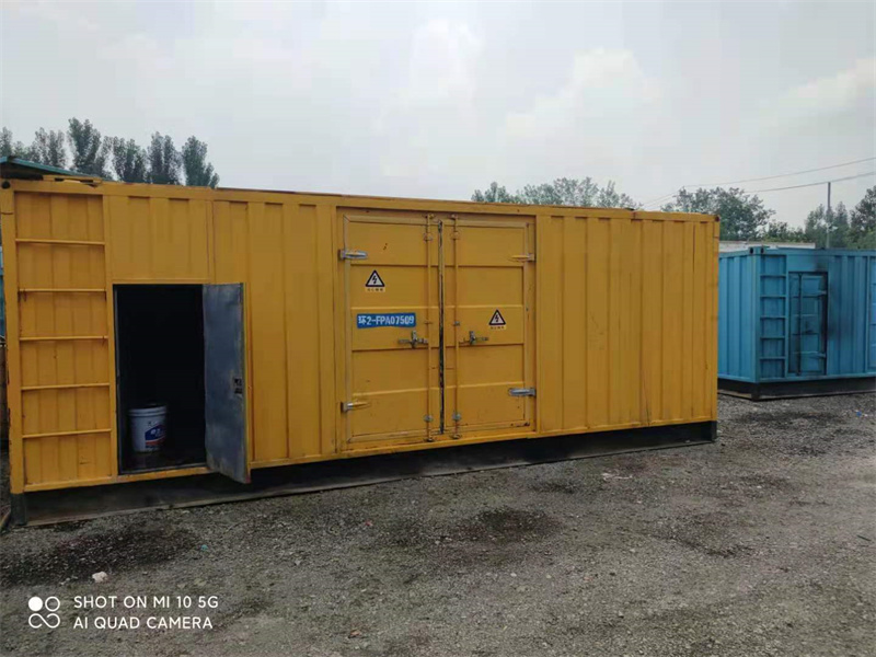 包河200KW柴油发电机组需要配备什么型号的电缆线？