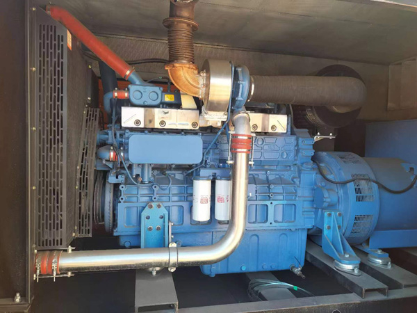 包河柴油发电机组一般有几种电压输出？