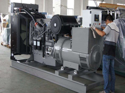 包河柴油发电机组和储能设备配合使用的案例