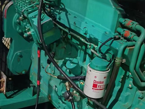 包河如何确定新的发电机组控制系统是否与原系统兼容？